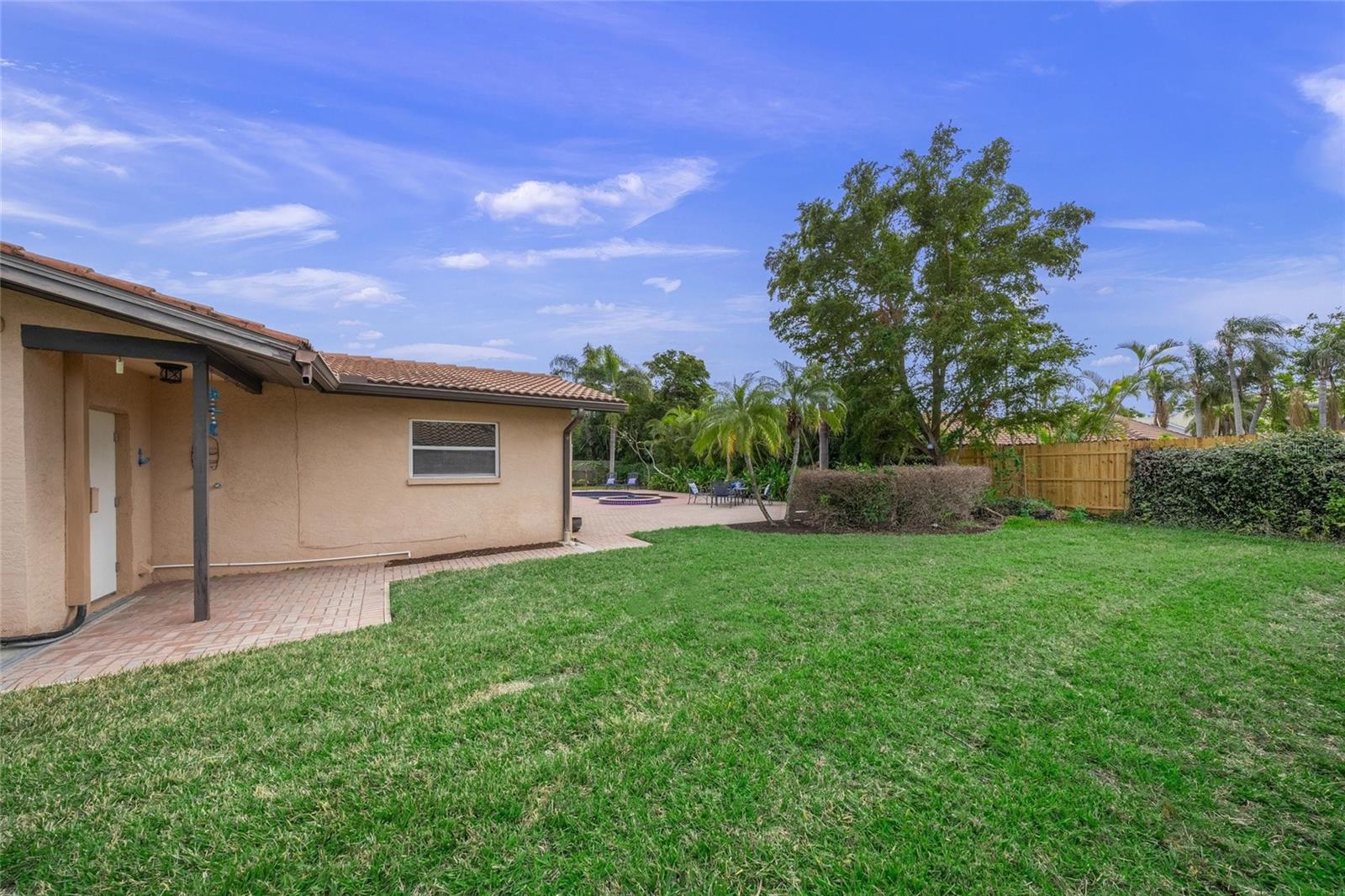 523 N SPOONBILL DR, SARASOTA, FL, 34236