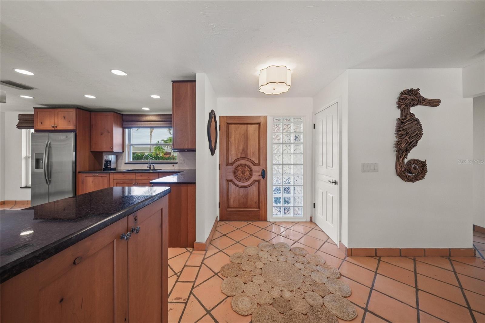 523 N SPOONBILL DR, SARASOTA, FL, 34236