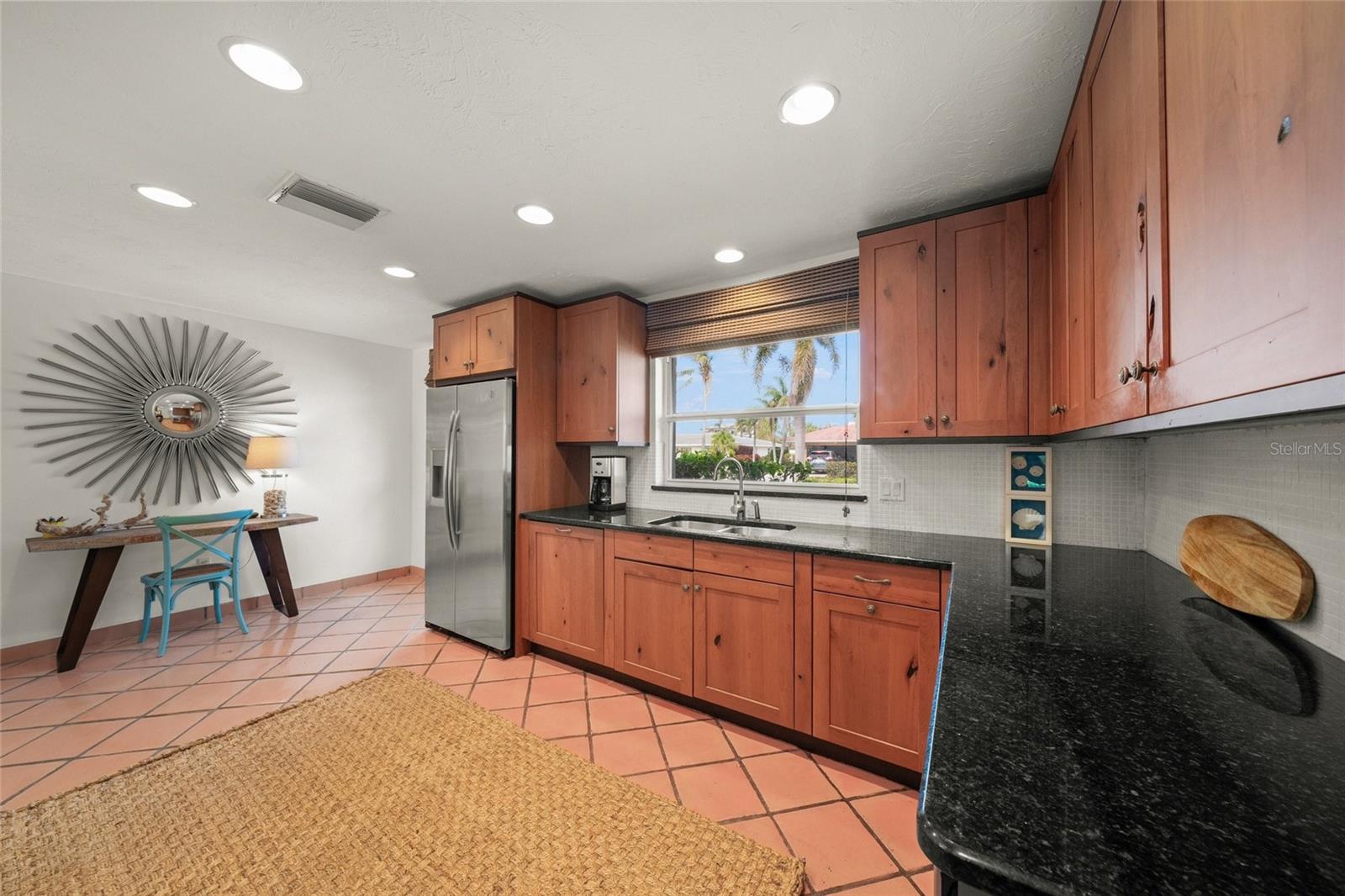 523 N SPOONBILL DR, SARASOTA, FL, 34236