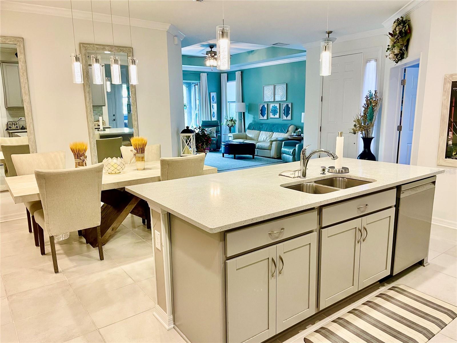 6014 FIORE DR, BRADENTON, FL, 34208