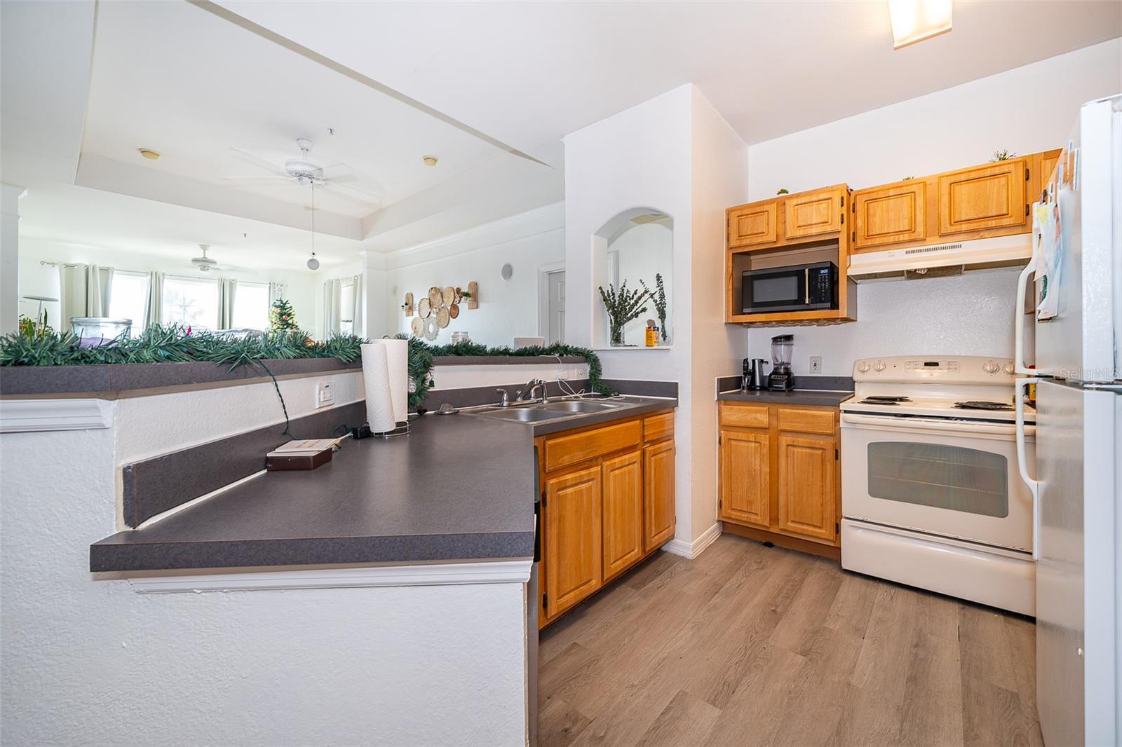 6413 ASTOR VILLAGE AVE #305, ORLANDO, FL, 32835