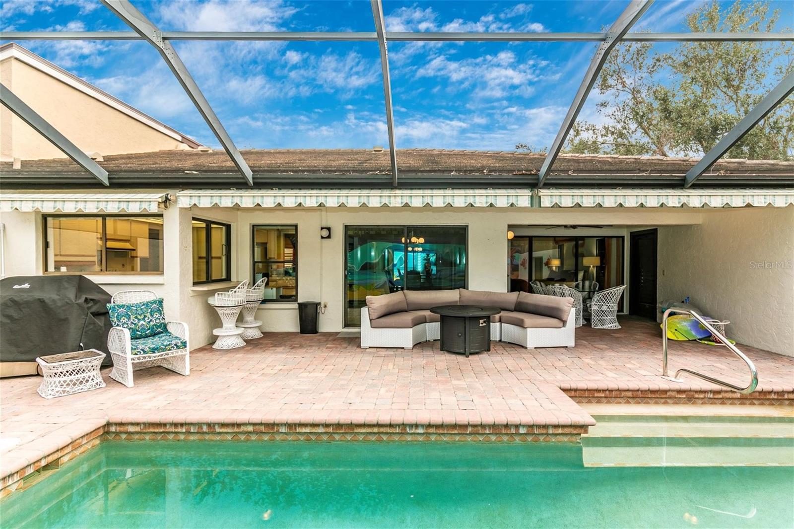 3698 GLEN OAKS MANOR DR, SARASOTA, FL, 34232