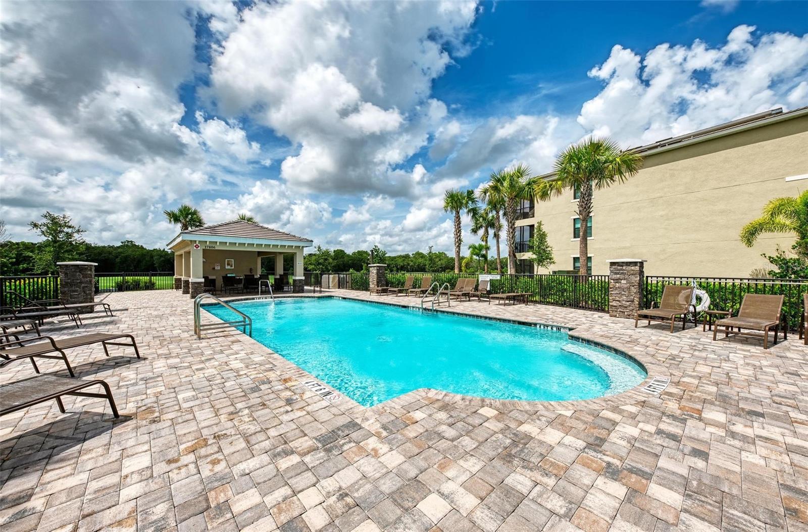 17810 GAWTHROP DR #303, BRADENTON, FL, 34211