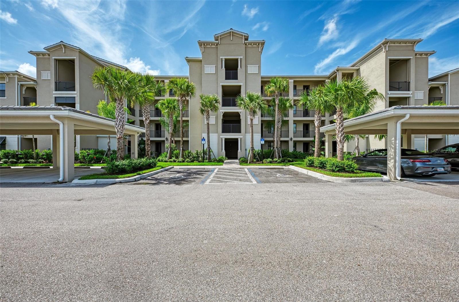 17810 GAWTHROP DR #303, BRADENTON, FL, 34211