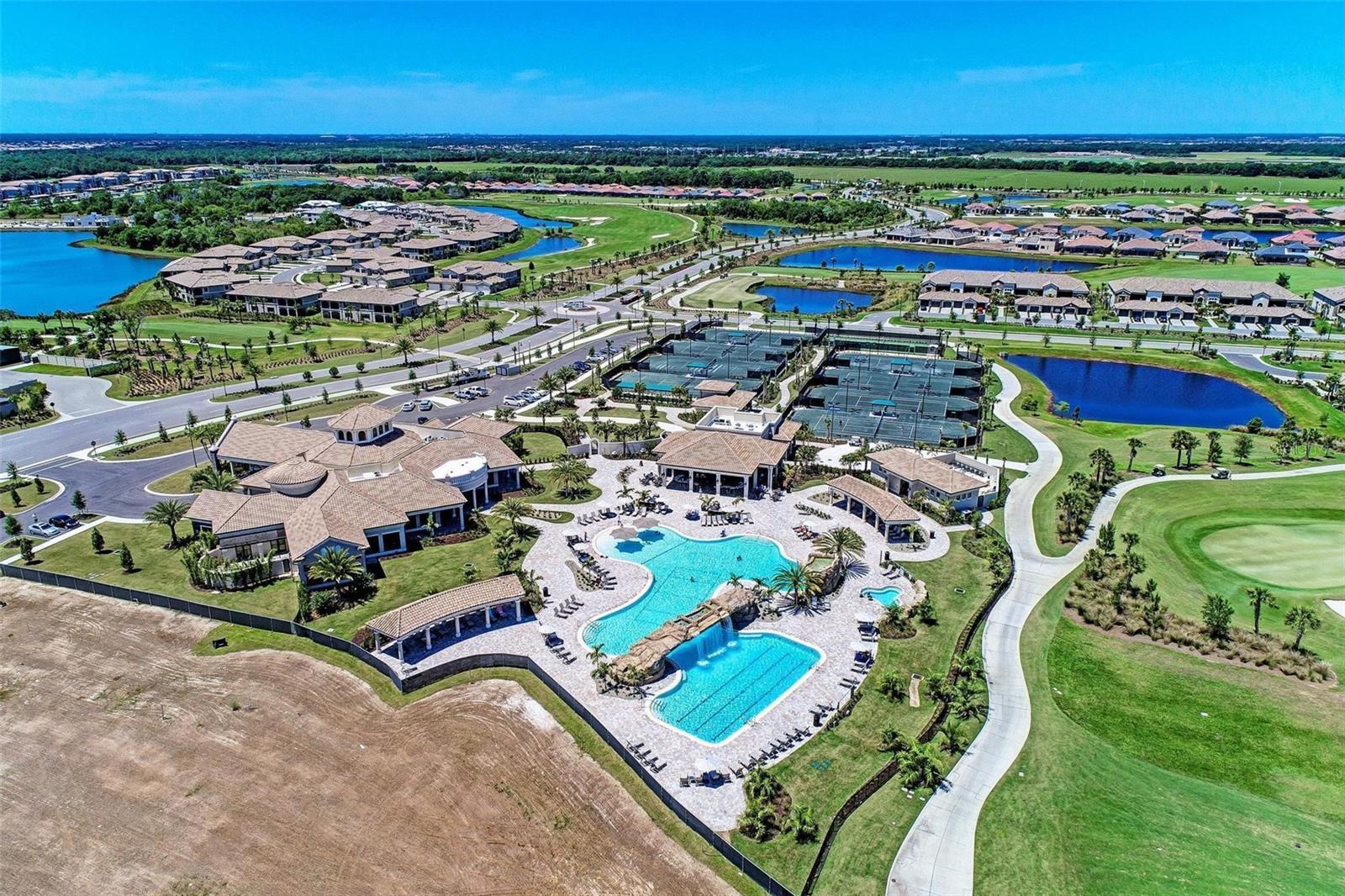 17810 GAWTHROP DR #303, BRADENTON, FL, 34211