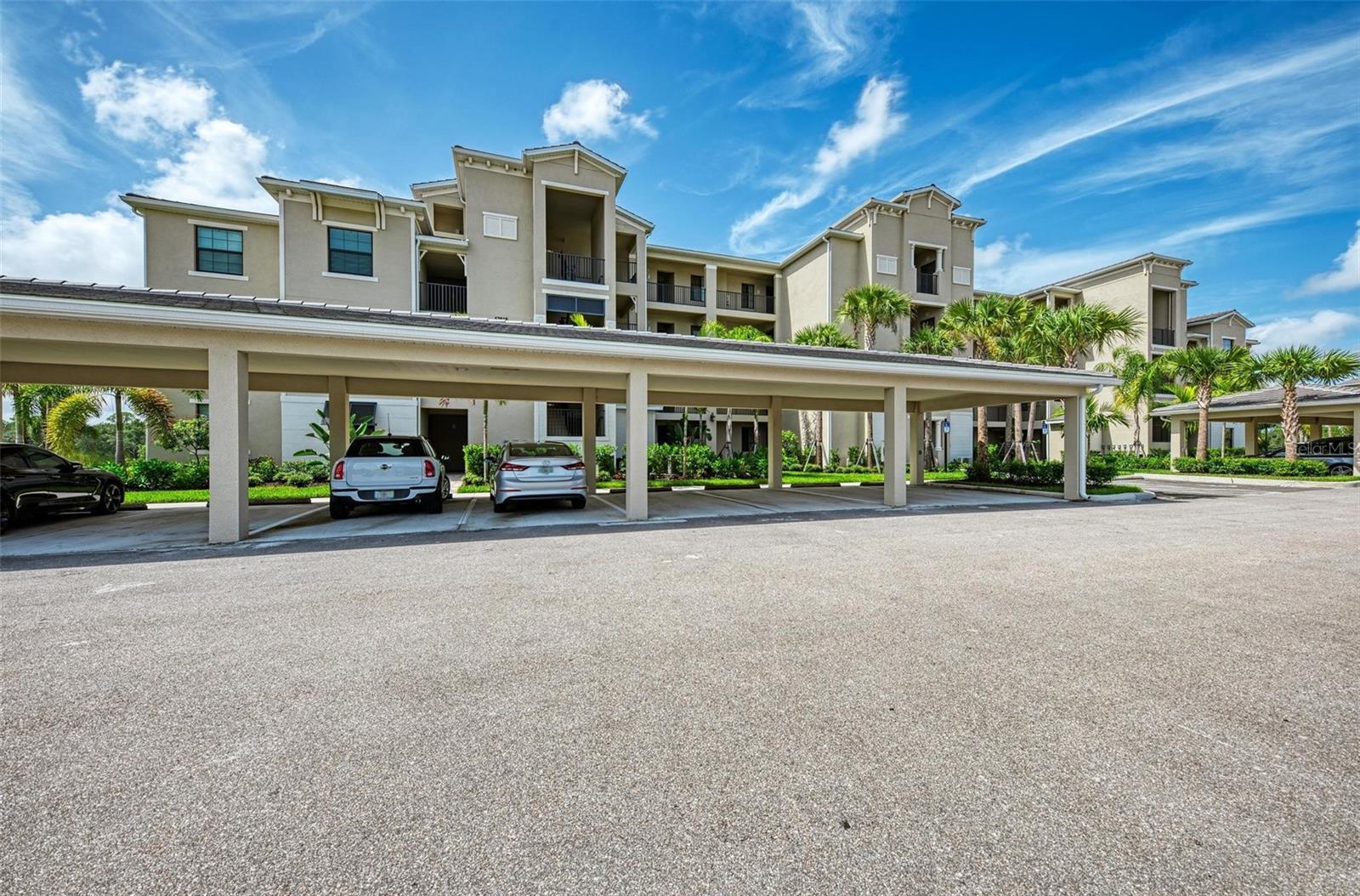 17810 GAWTHROP DR #303, BRADENTON, FL, 34211