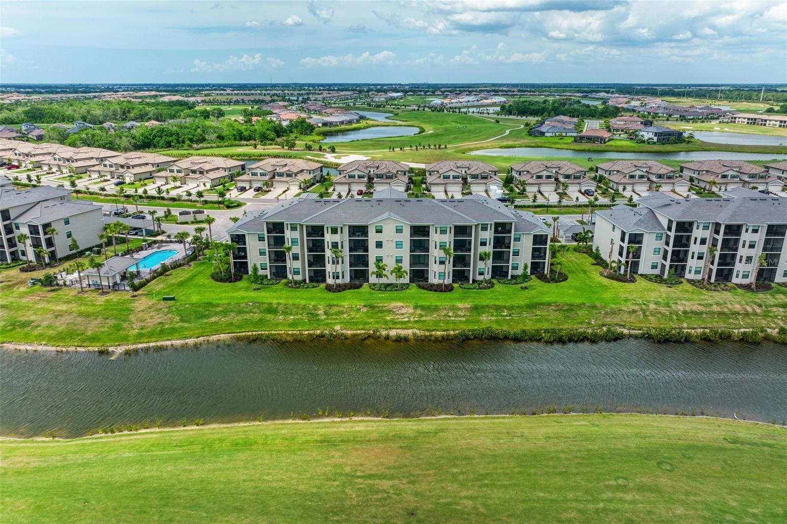 17810 GAWTHROP DR #303, BRADENTON, FL, 34211