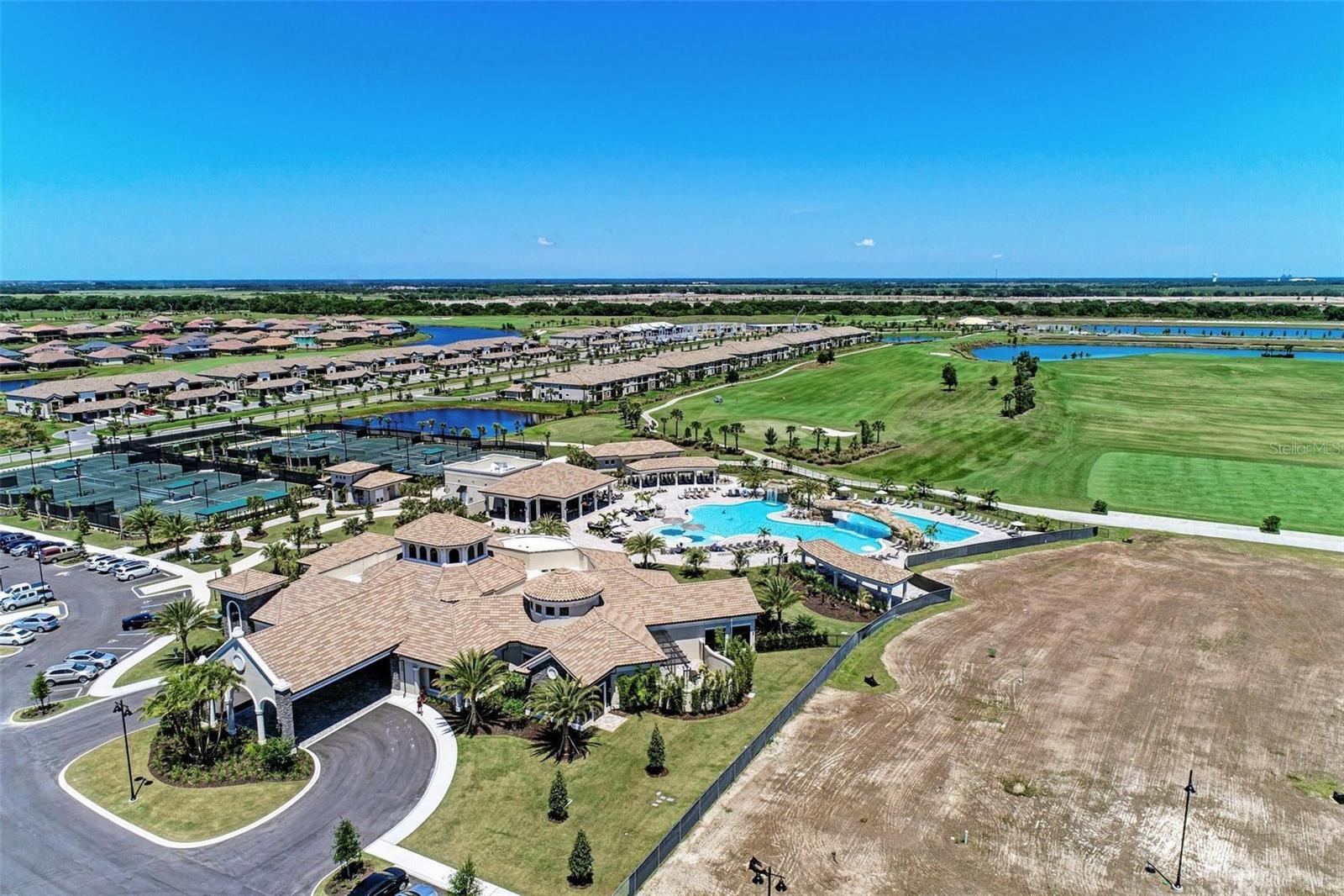 17810 GAWTHROP DR #303, BRADENTON, FL, 34211