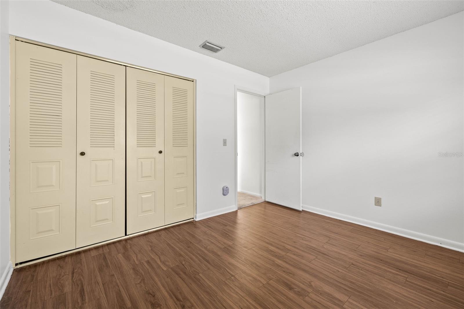 9422 BELLHAVEN ST, TEMPLE TERRACE, FL, 33637