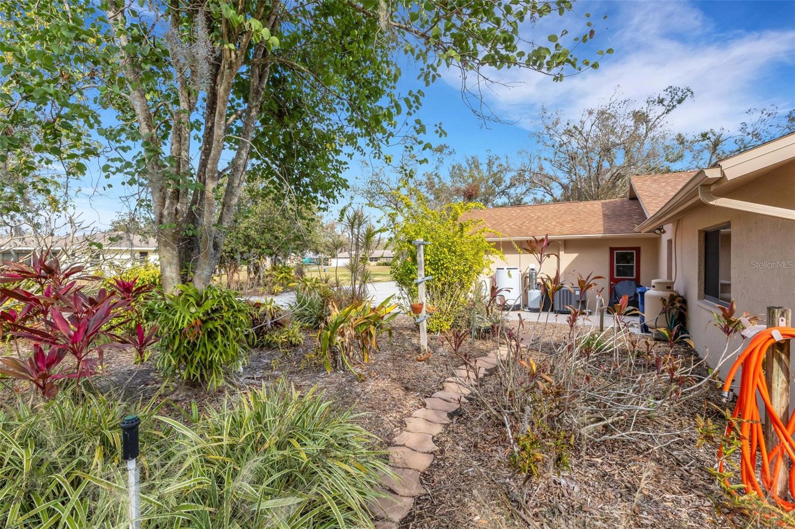 2218 SHADOW OAKS RD, SARASOTA, FL, 34240