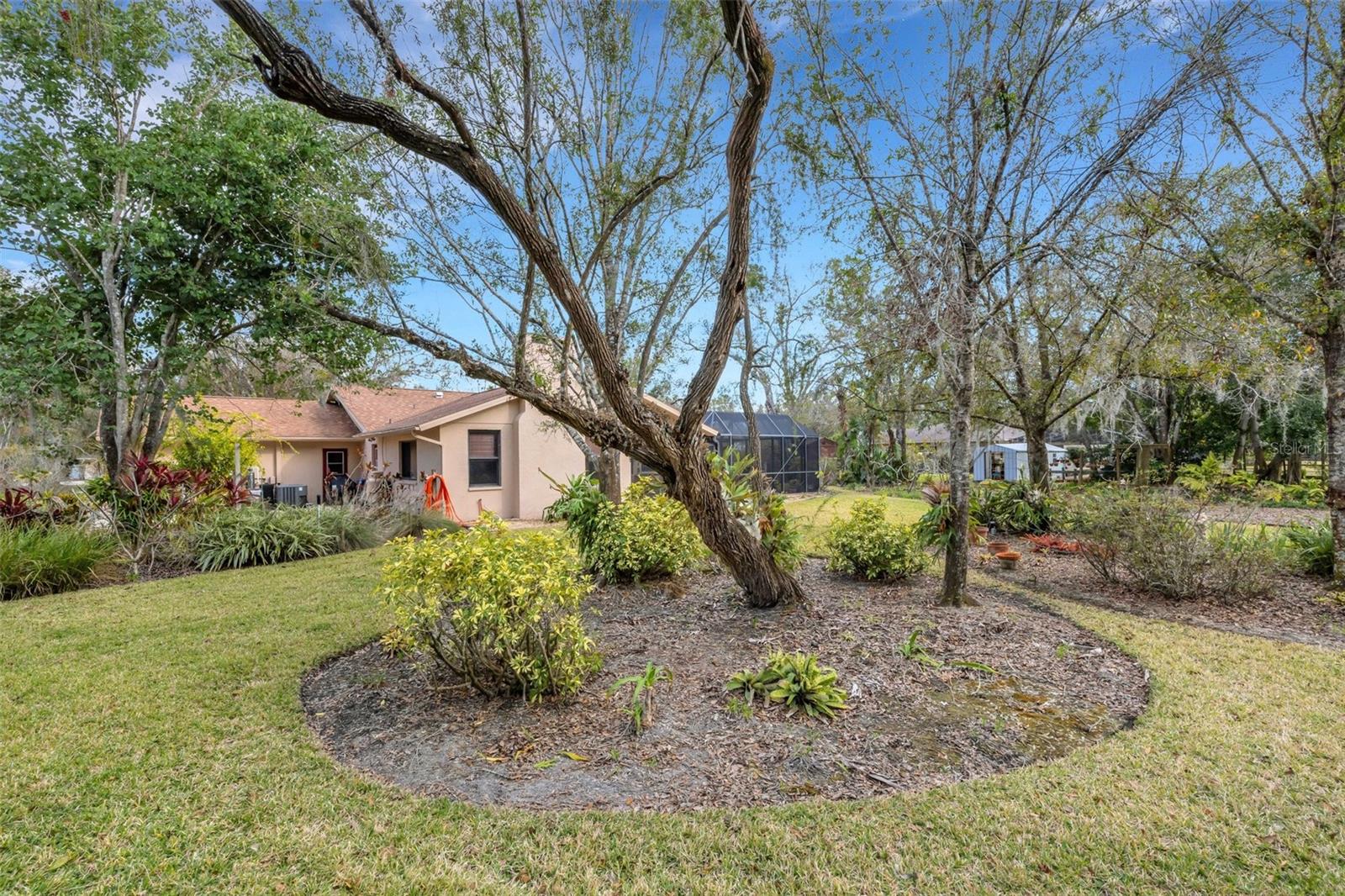 2218 SHADOW OAKS RD, SARASOTA, FL, 34240