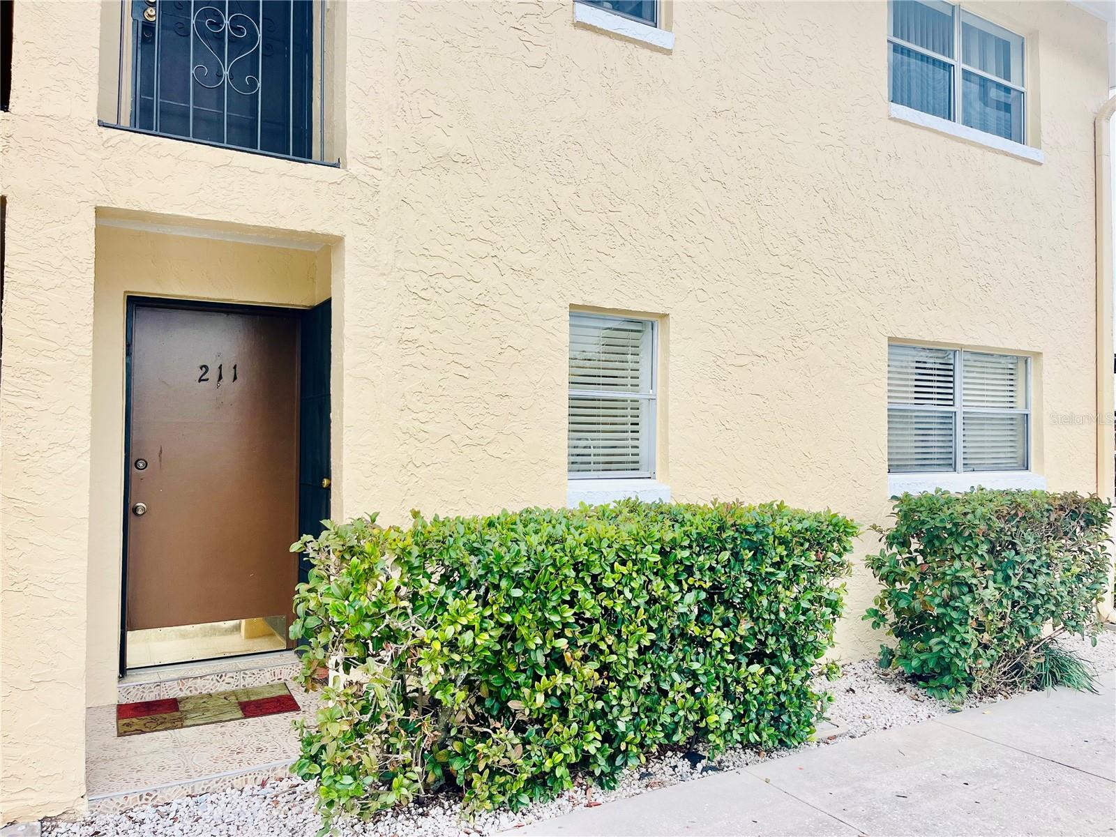 211 W SAN SEBASTIAN CT, ALTAMONTE SPRINGS, FL, 32714