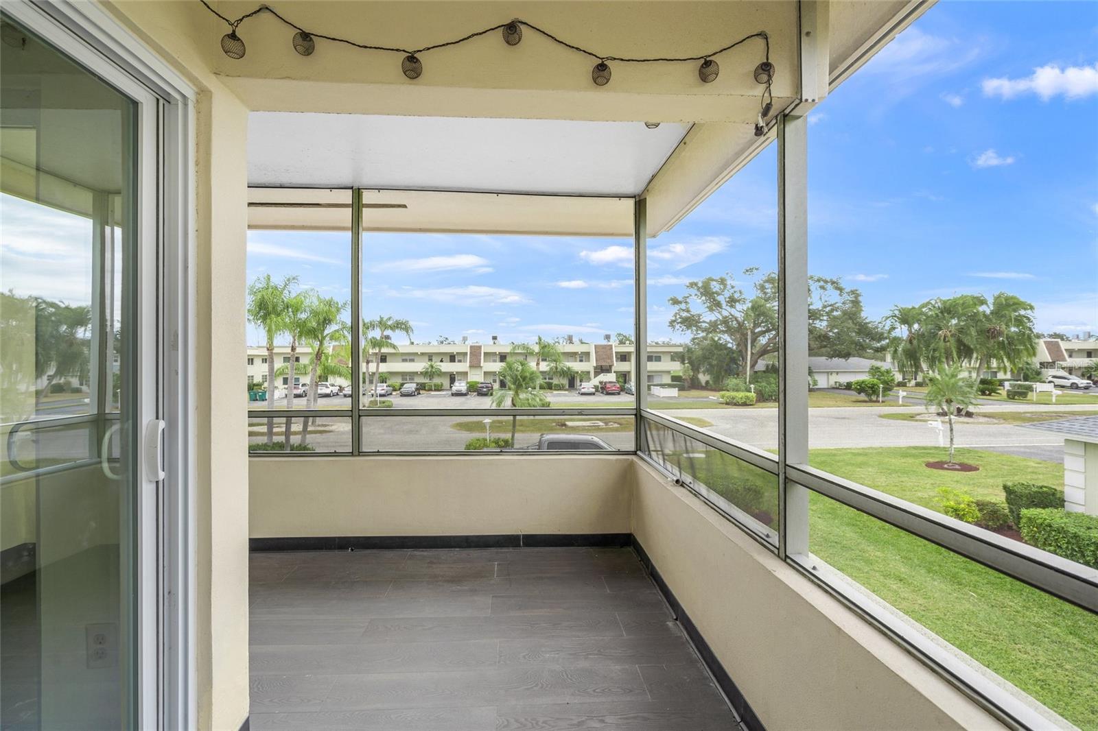 7304 W COUNTRY CLUB DR N #213, SARASOTA, FL, 34243