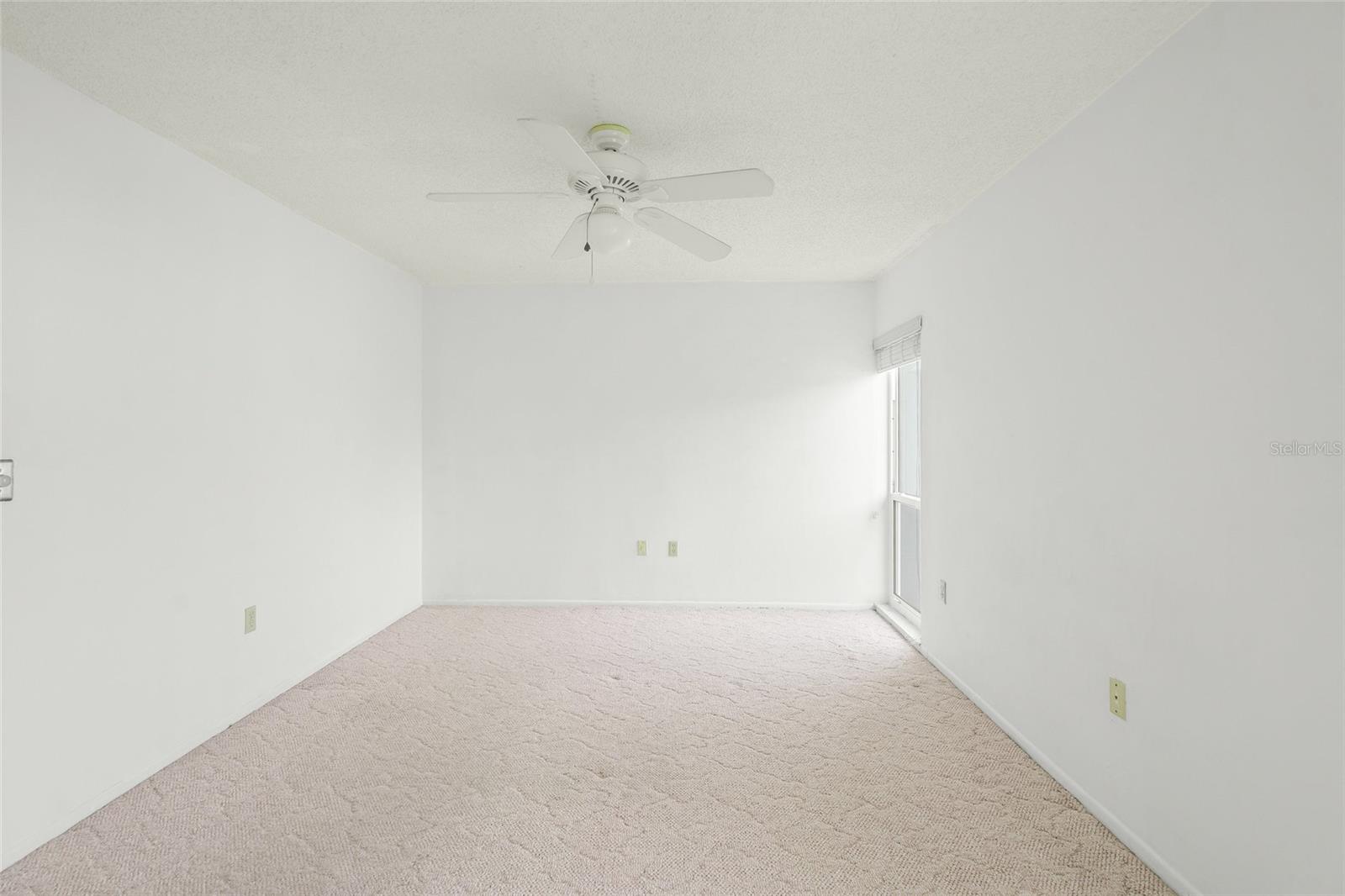 7304 W COUNTRY CLUB DR N #213, SARASOTA, FL, 34243
