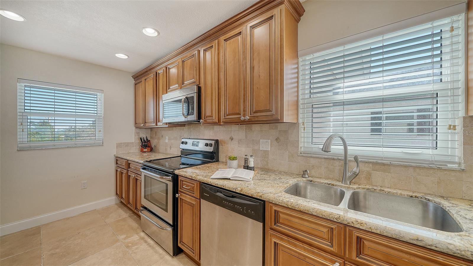 4741 INDEPENDENCE DR, BRADENTON, FL, 34210