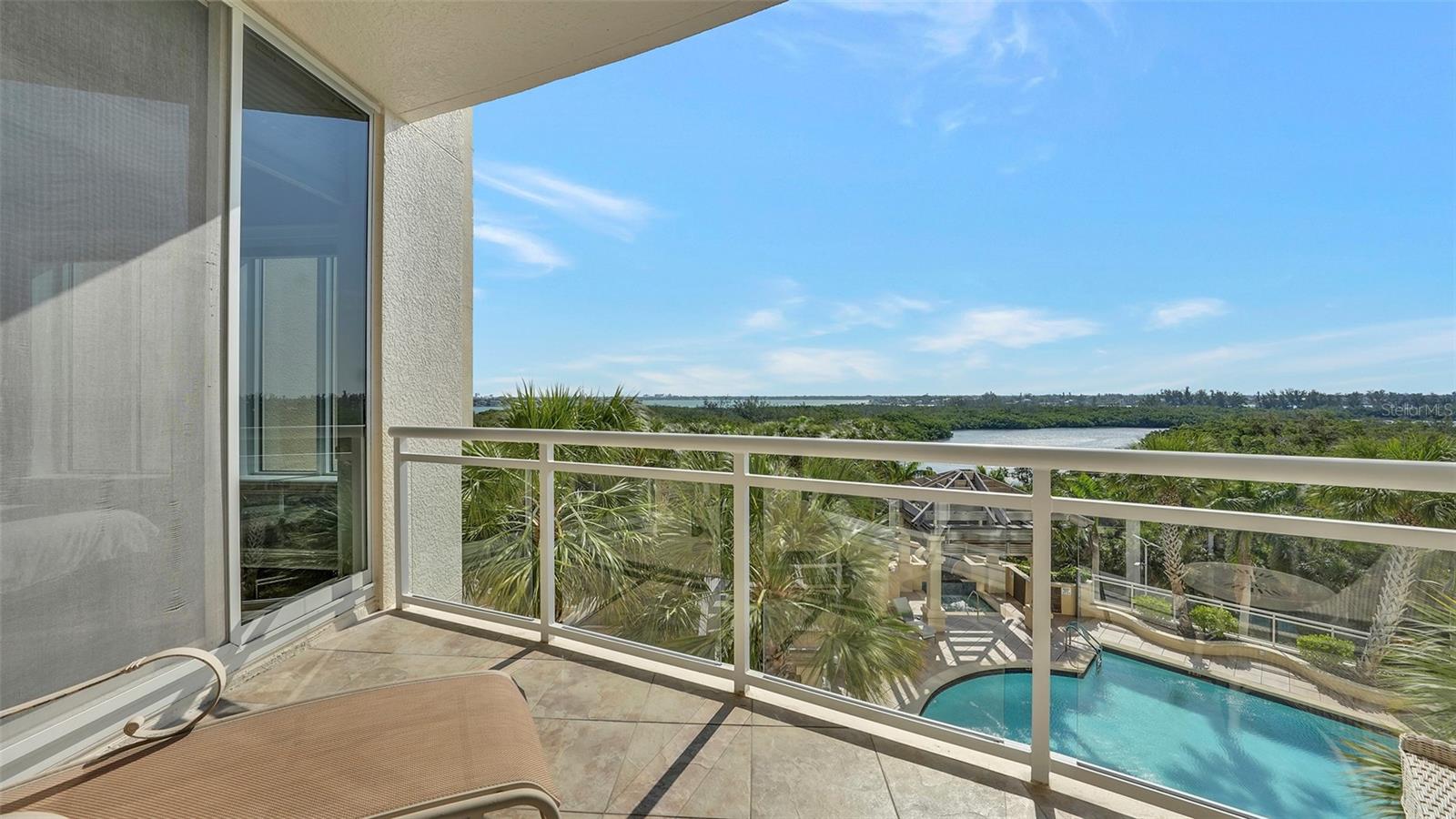 1300 BENJAMIN FRANKLIN DR #504, SARASOTA, FL, 34236