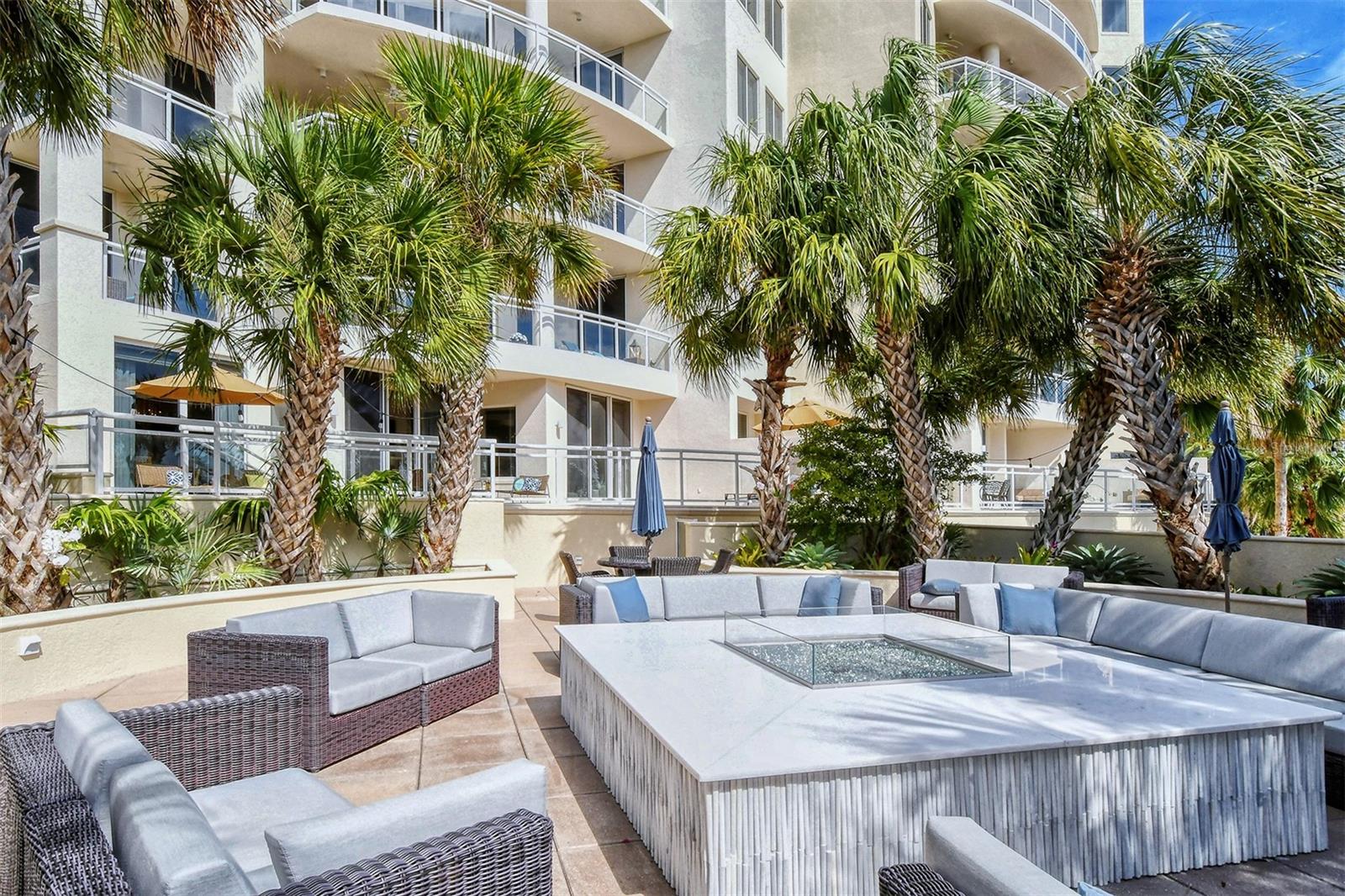 1300 BENJAMIN FRANKLIN DR #504, SARASOTA, FL, 34236