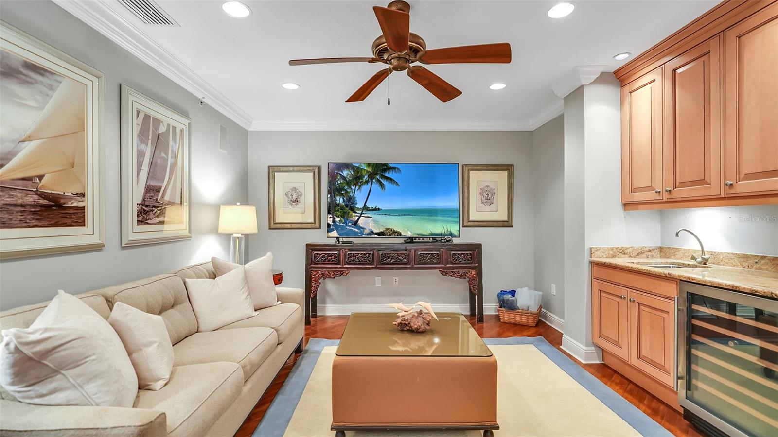 1300 BENJAMIN FRANKLIN DR #504, SARASOTA, FL, 34236