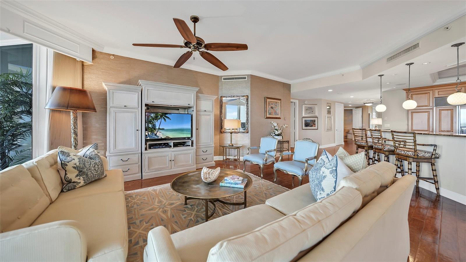 1300 BENJAMIN FRANKLIN DR #504, SARASOTA, FL, 34236