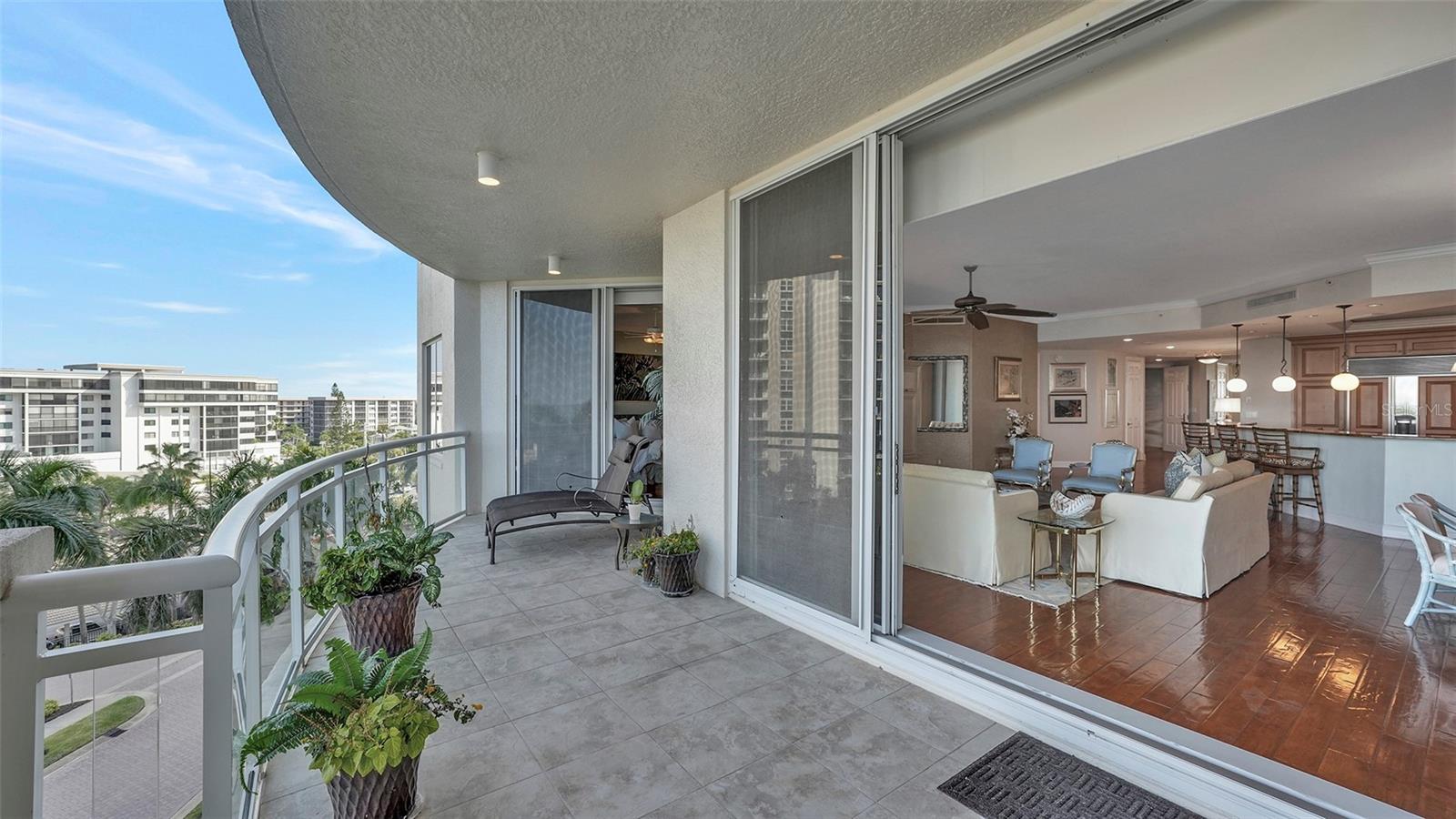 1300 BENJAMIN FRANKLIN DR #504, SARASOTA, FL, 34236