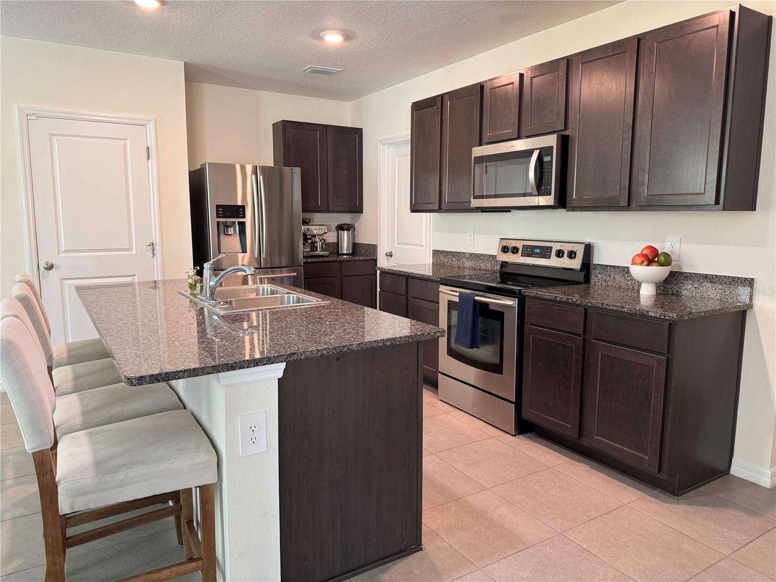 5732 CAPE PRIMROSE DR, SARASOTA, FL, 34232