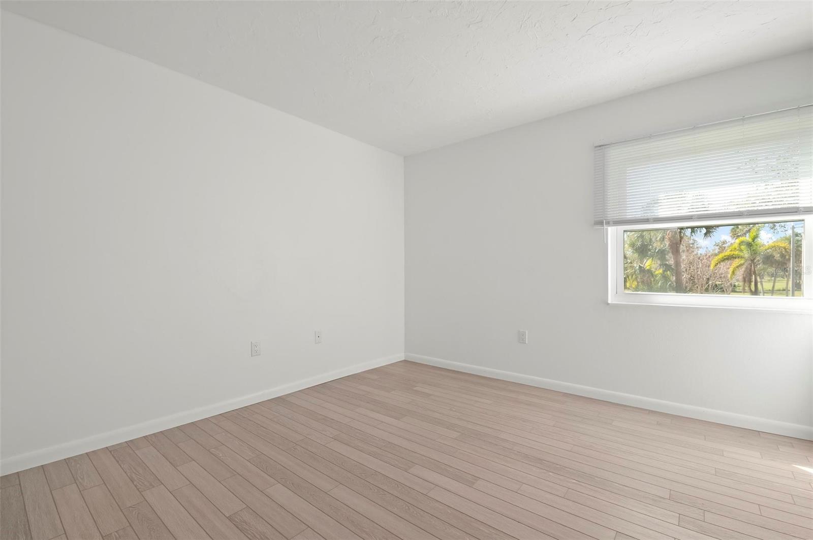 3201 BENEVA RD #204, SARASOTA, FL, 34232