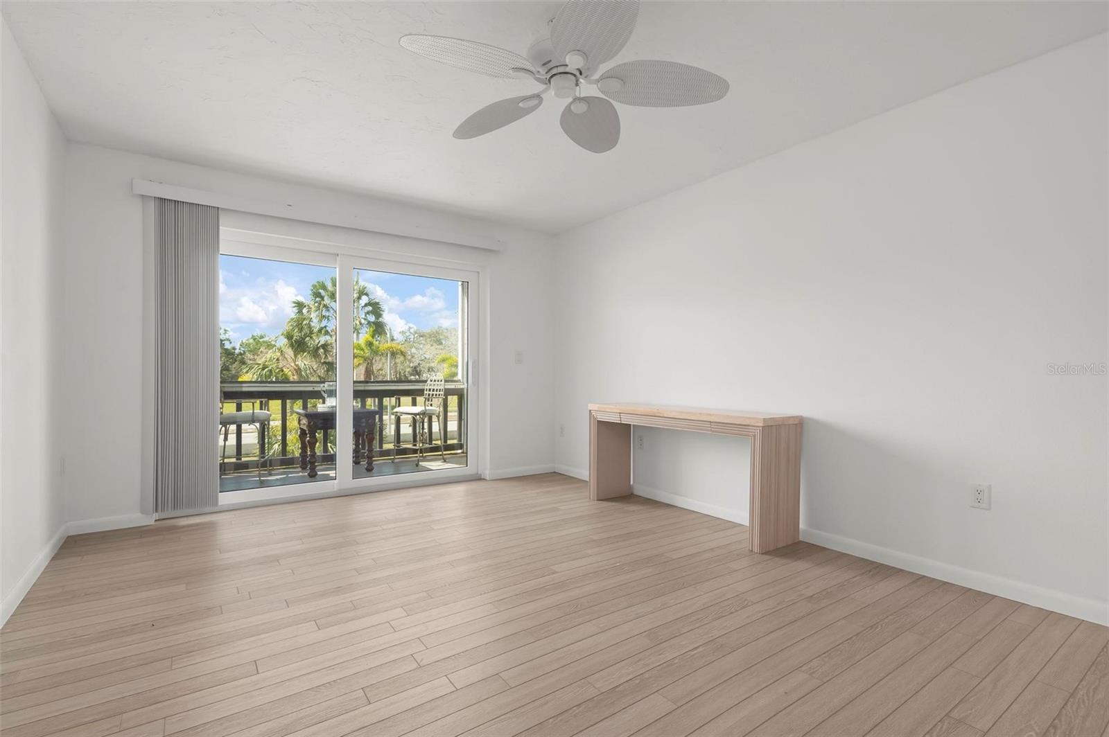 3201 BENEVA RD #204, SARASOTA, FL, 34232