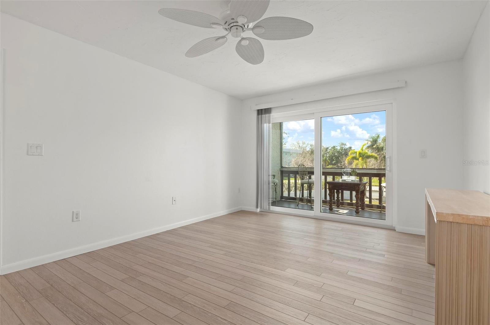 3201 BENEVA RD #204, SARASOTA, FL, 34232