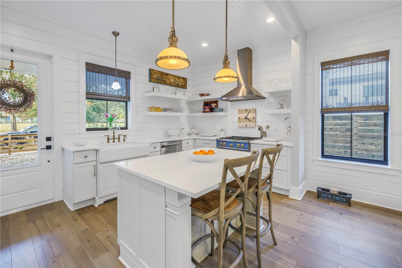 1334 17TH TER N, ST PETERSBURG, FL, 33704
