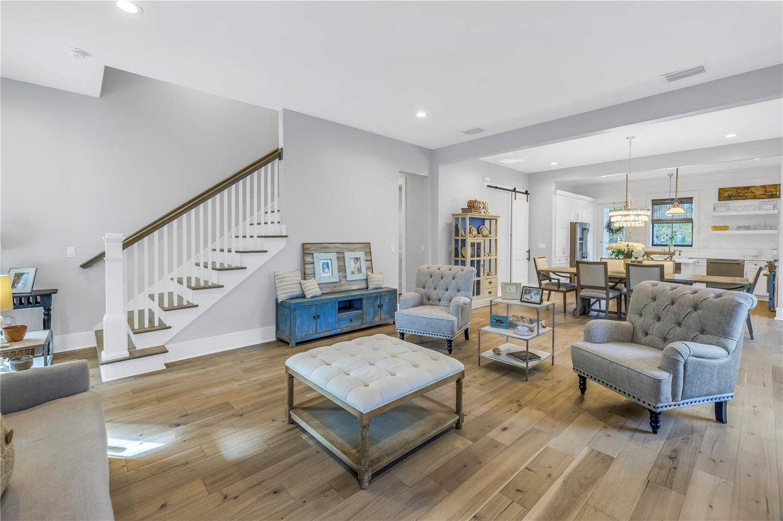 1334 17TH TER N, ST PETERSBURG, FL, 33704