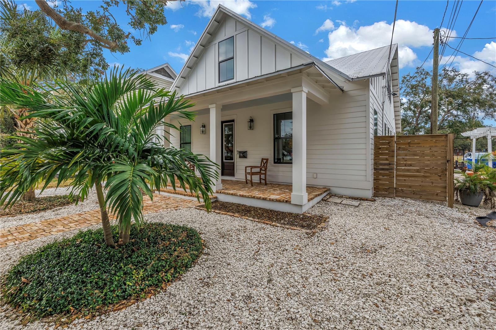 1334 17TH TER N, ST PETERSBURG, FL, 33704