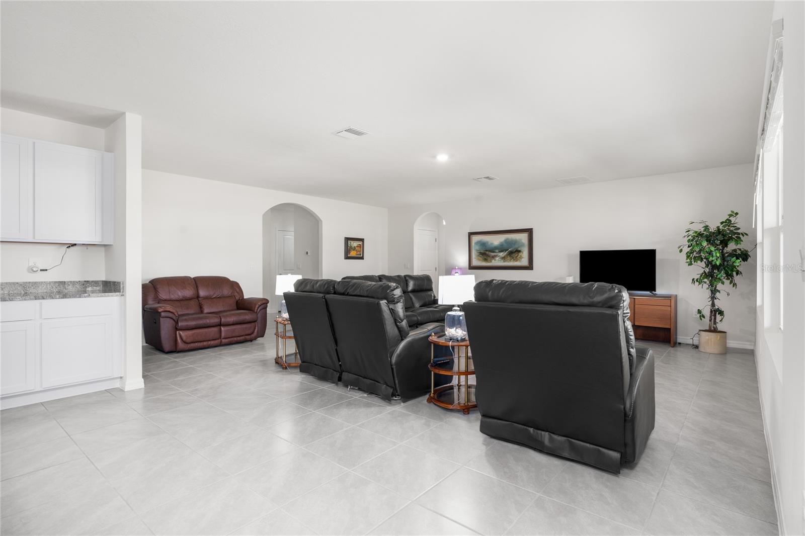 141 HICKORY COURSE CIR, OCALA, FL, 34472