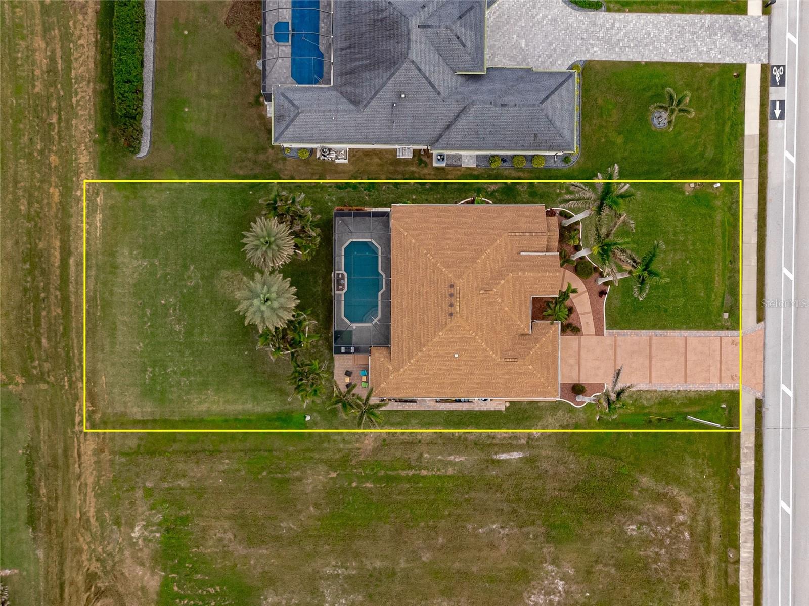 185 ROTONDA BLVD E, ROTONDA WEST, FL, 33947
