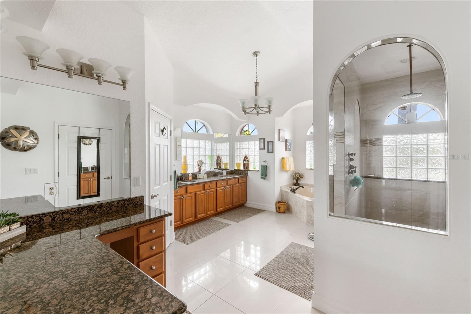 185 ROTONDA BLVD E, ROTONDA WEST, FL, 33947