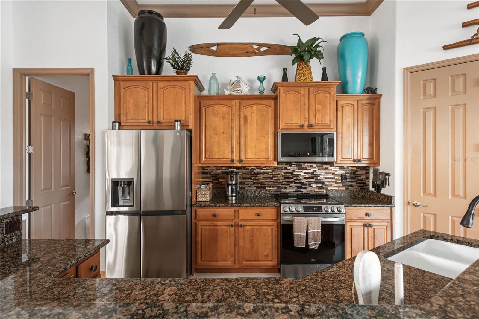 185 ROTONDA BLVD E, ROTONDA WEST, FL, 33947