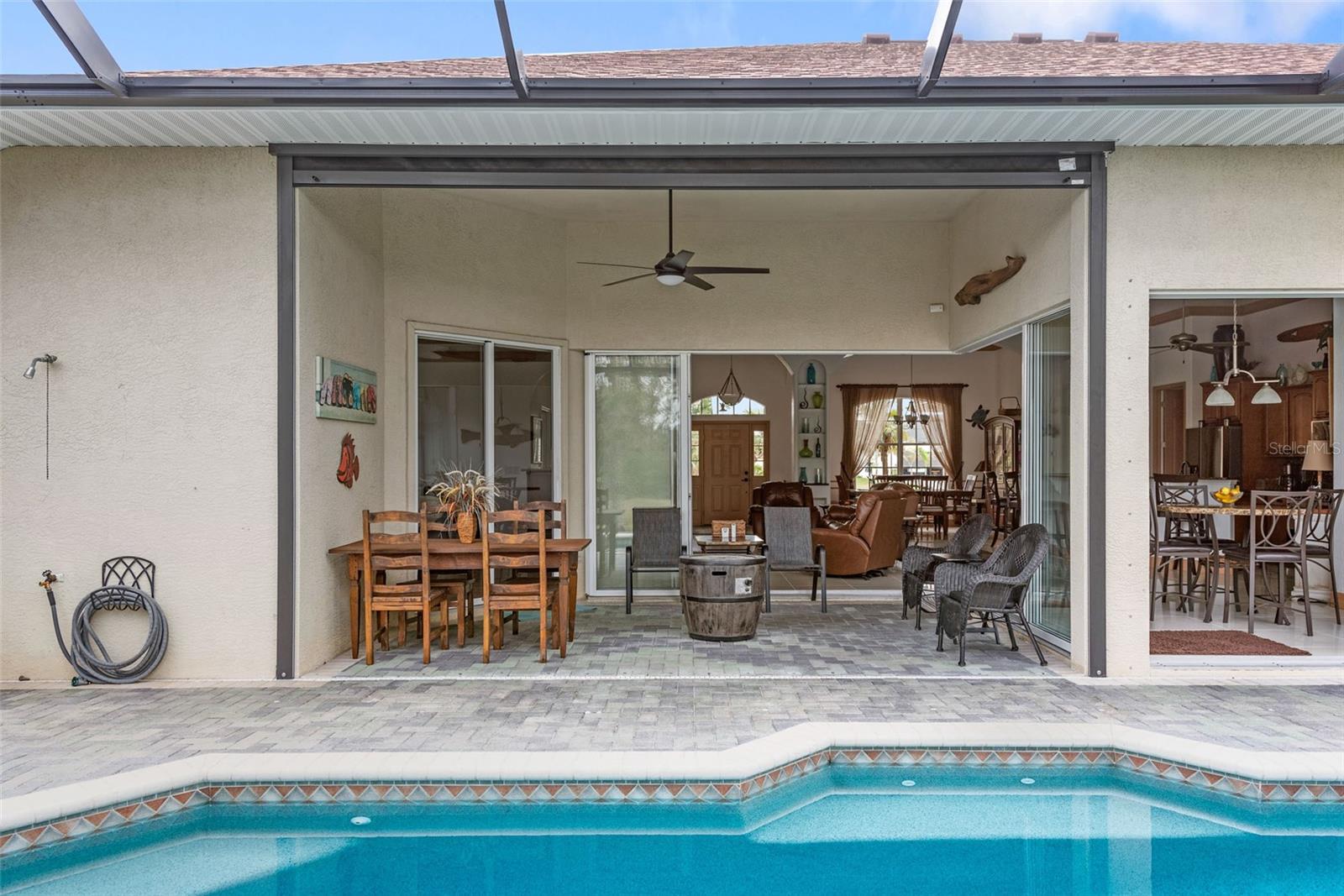 185 ROTONDA BLVD E, ROTONDA WEST, FL, 33947
