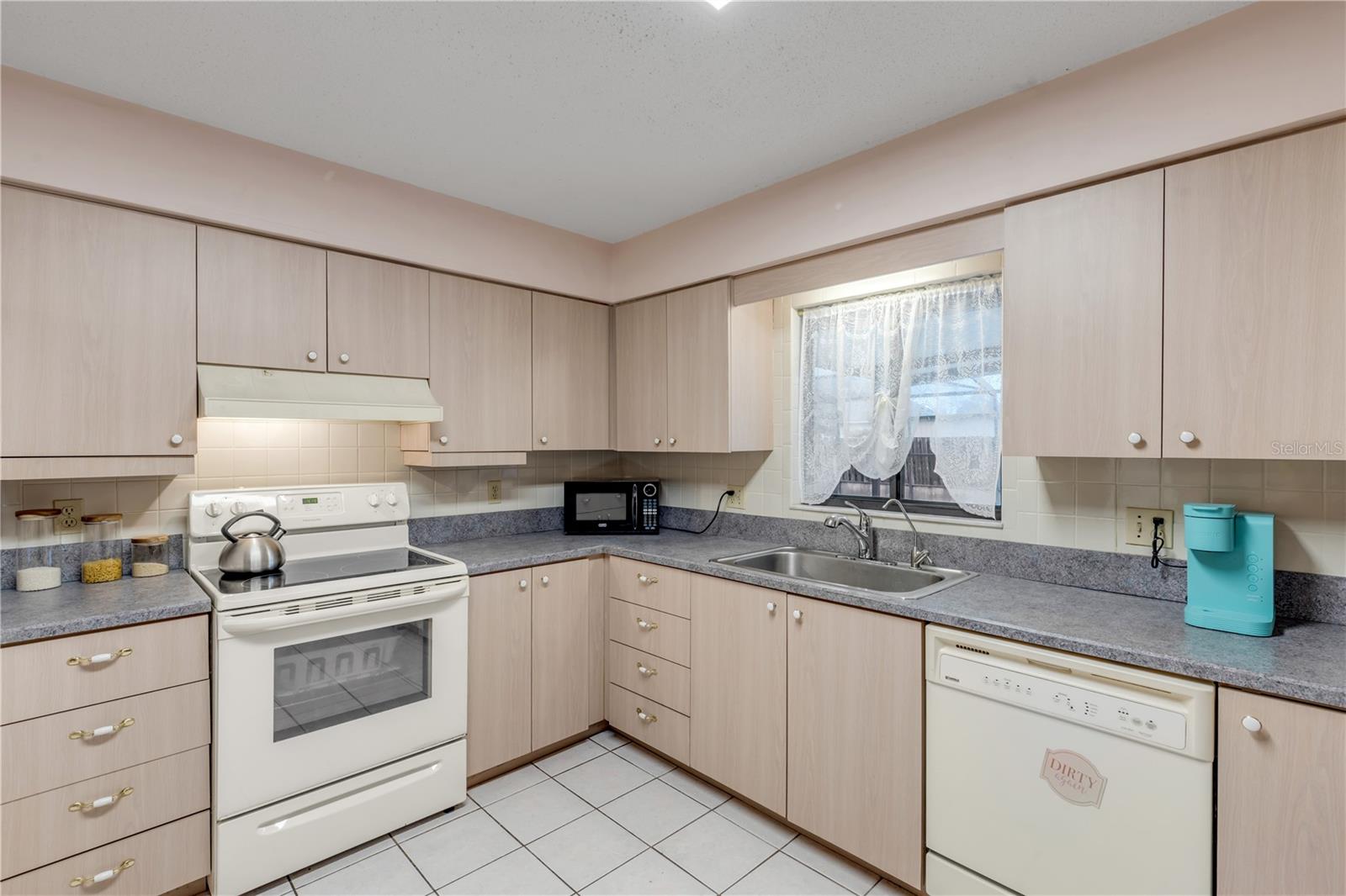 3039 TAMARIND DR, EDGEWATER, FL, 32141