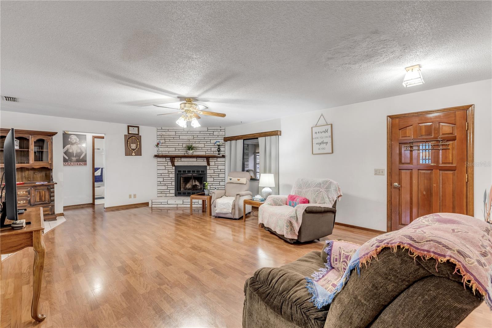 3039 TAMARIND DR, EDGEWATER, FL, 32141