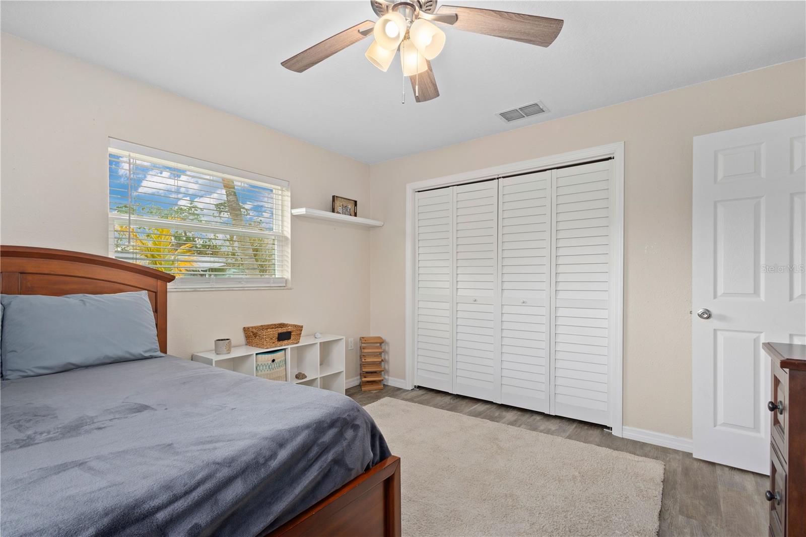 1132 MANGROVE RD, VENICE, FL, 34293