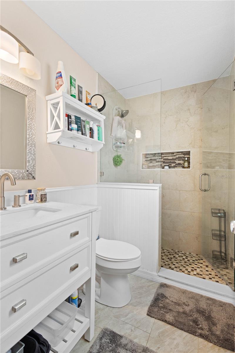 1132 MANGROVE RD, VENICE, FL, 34293