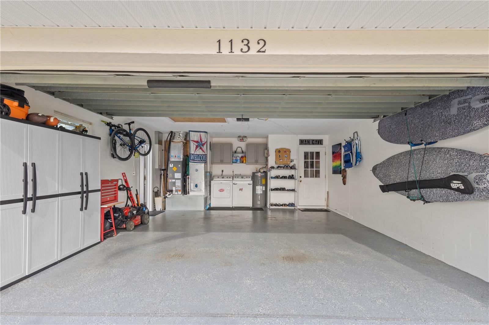 1132 MANGROVE RD, VENICE, FL, 34293