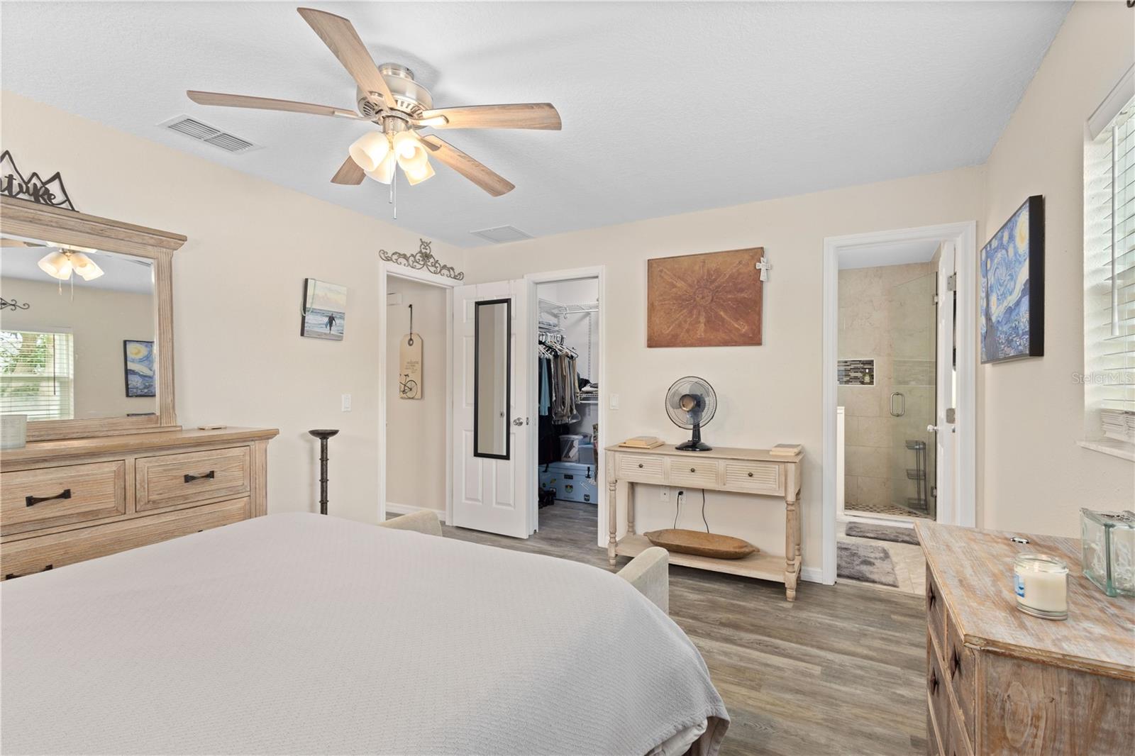 1132 MANGROVE RD, VENICE, FL, 34293