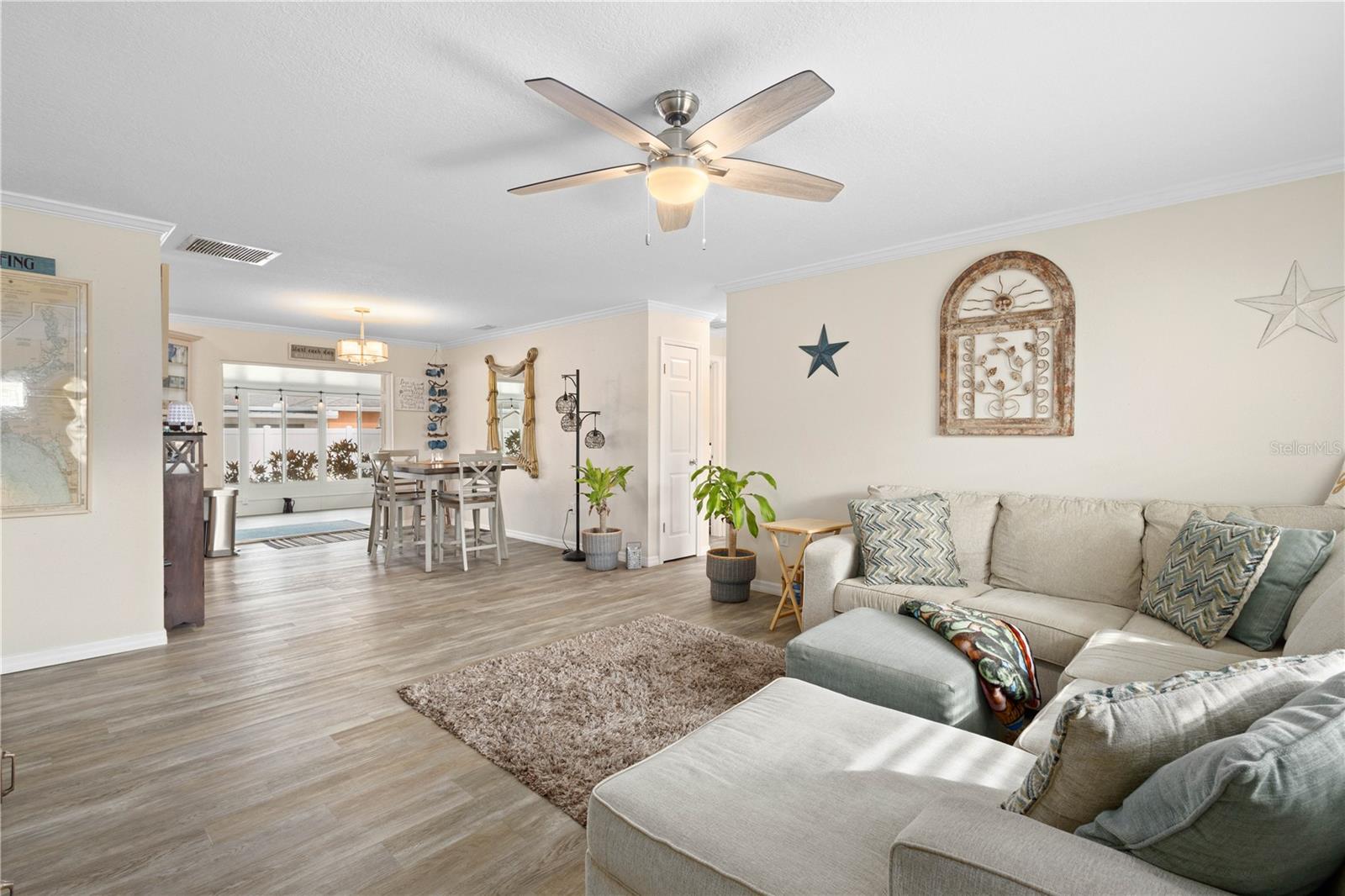 1132 MANGROVE RD, VENICE, FL, 34293