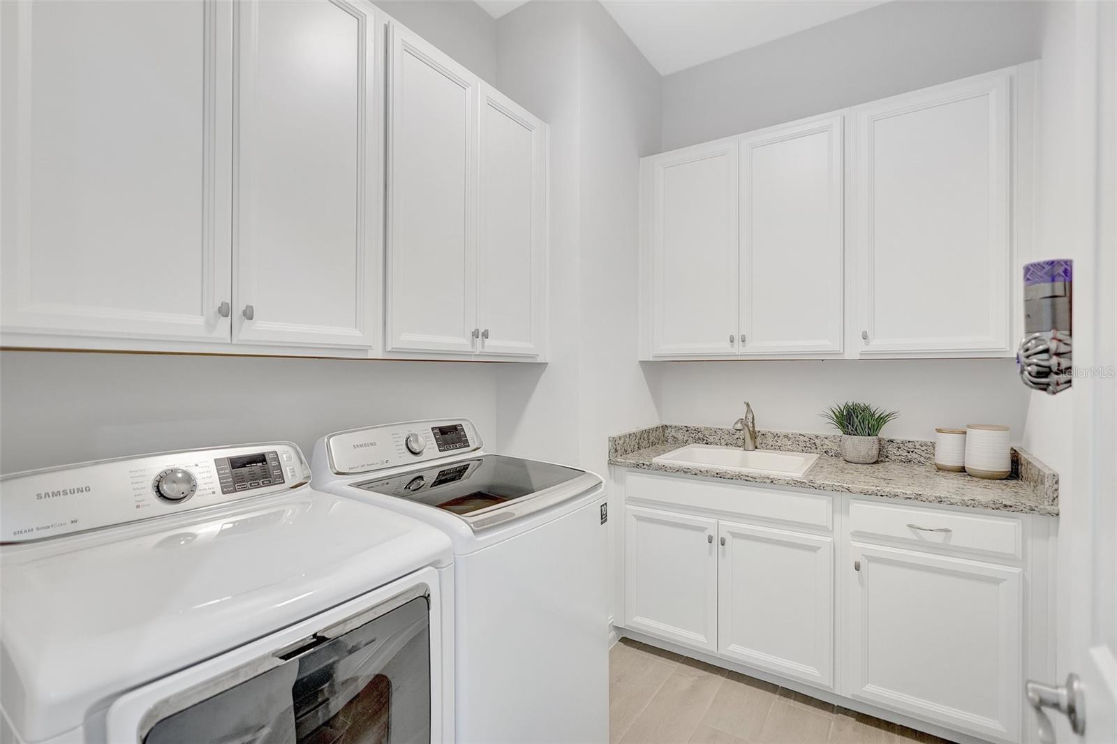 215 TOSCAVILLA BLVD, NOKOMIS, FL, 34275