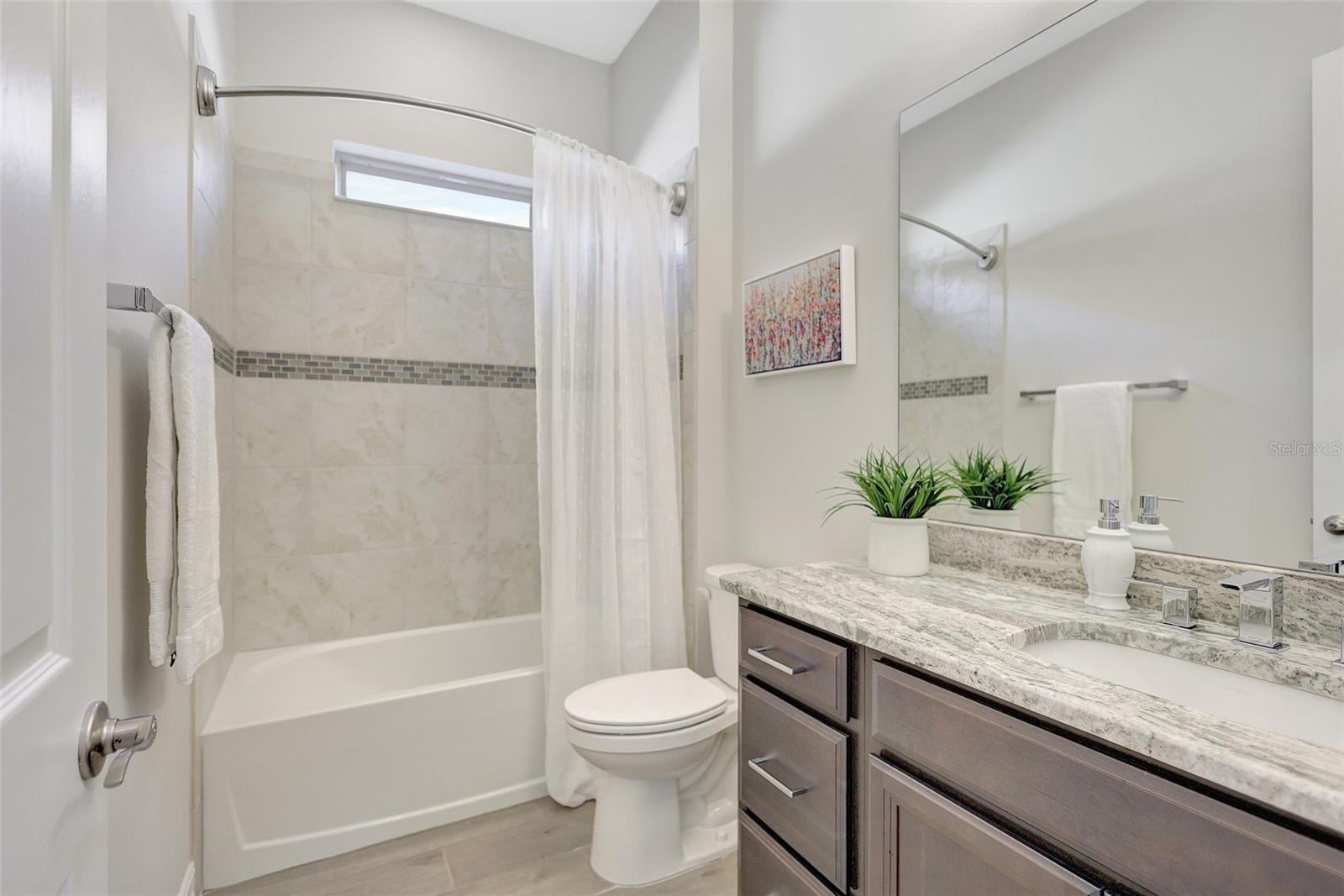 215 TOSCAVILLA BLVD, NOKOMIS, FL, 34275