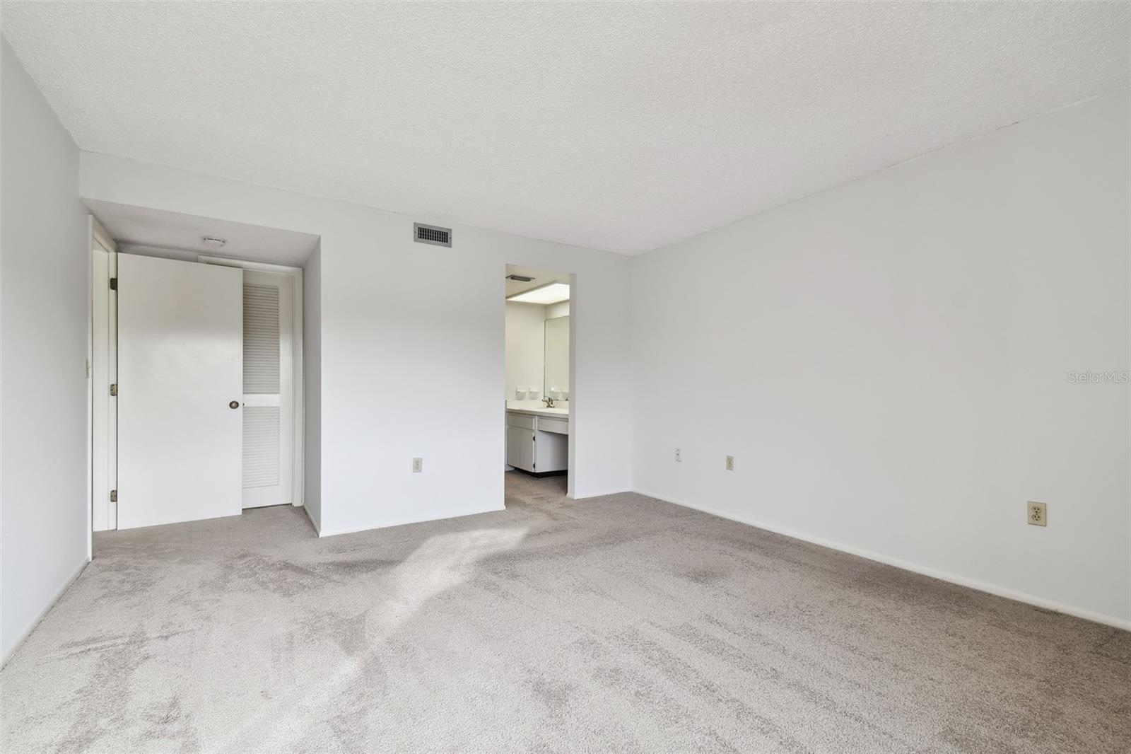 130 LAKEVIEW WAY #130, OLDSMAR, FL, 34677