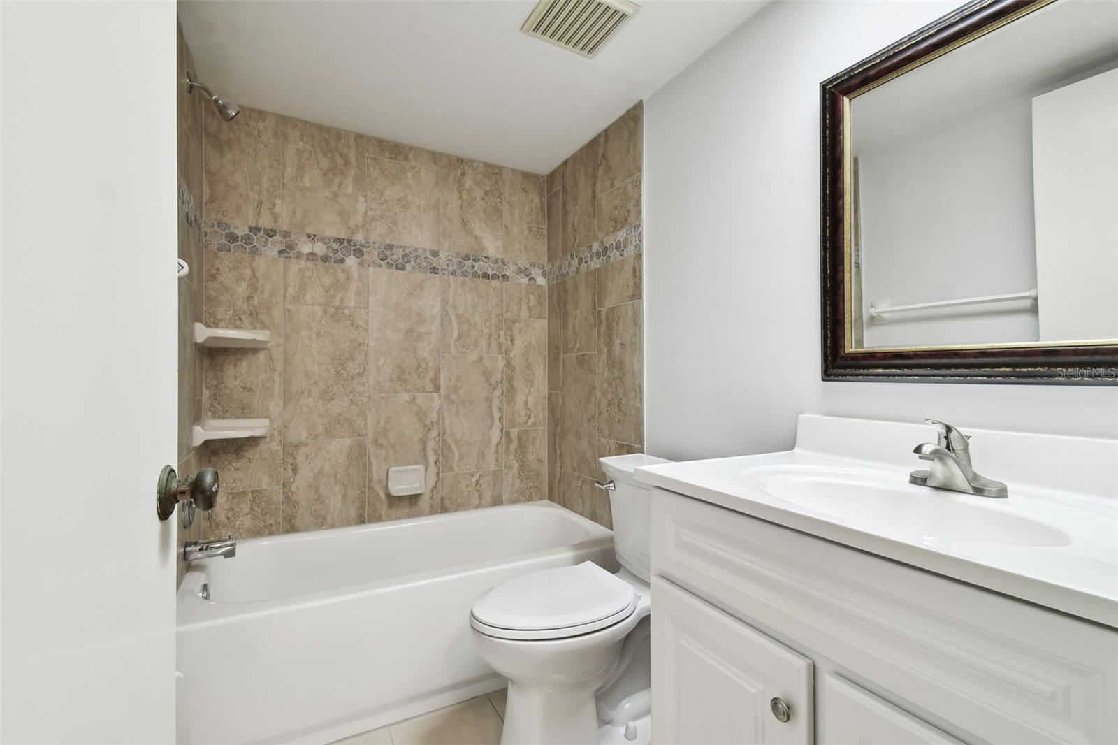 130 LAKEVIEW WAY #130, OLDSMAR, FL, 34677