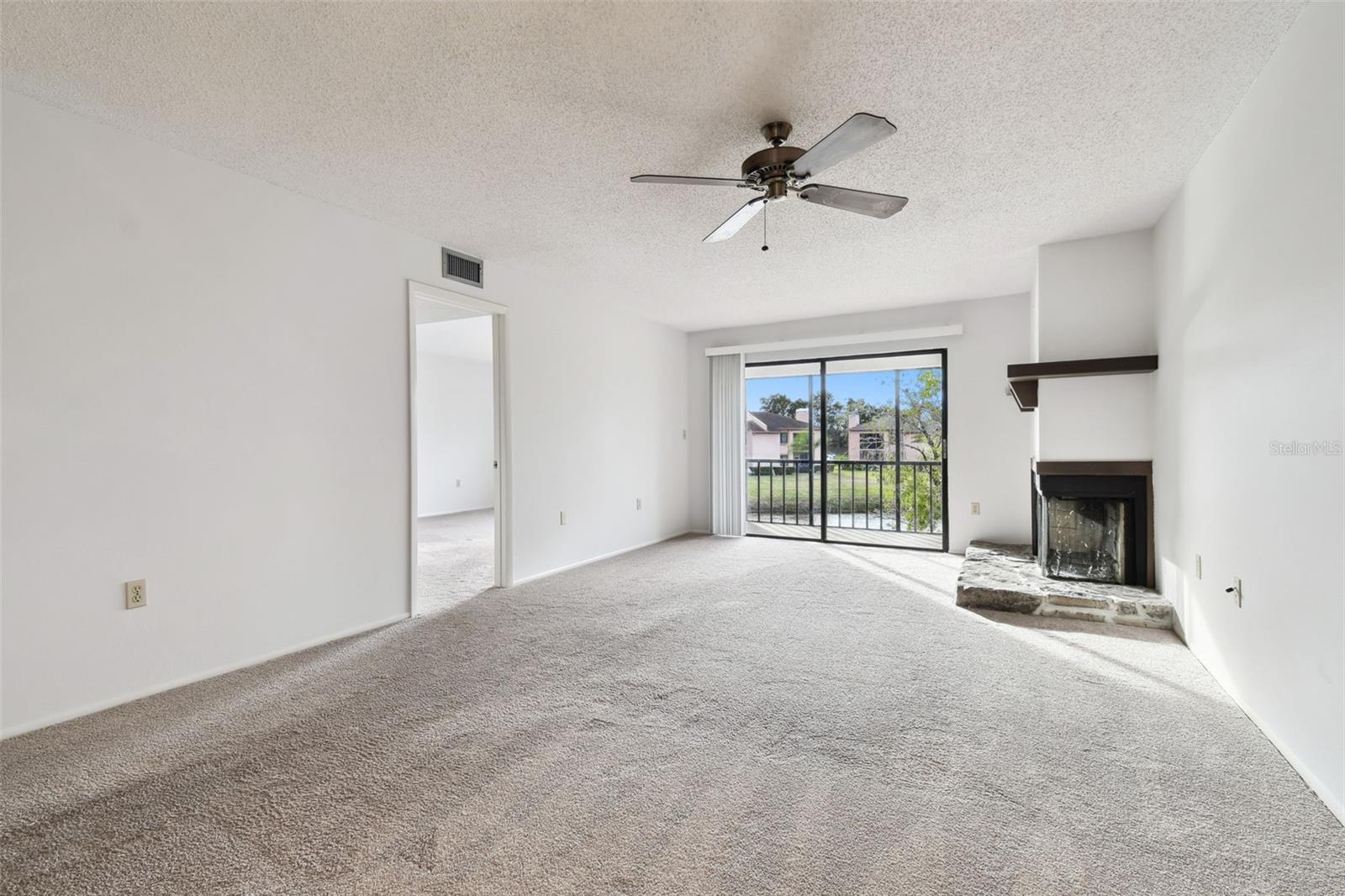 130 LAKEVIEW WAY #130, OLDSMAR, FL, 34677
