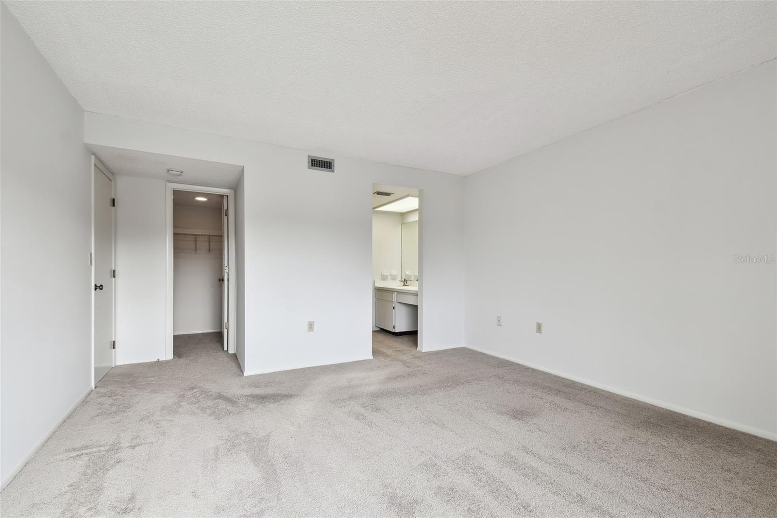 130 LAKEVIEW WAY #130, OLDSMAR, FL, 34677