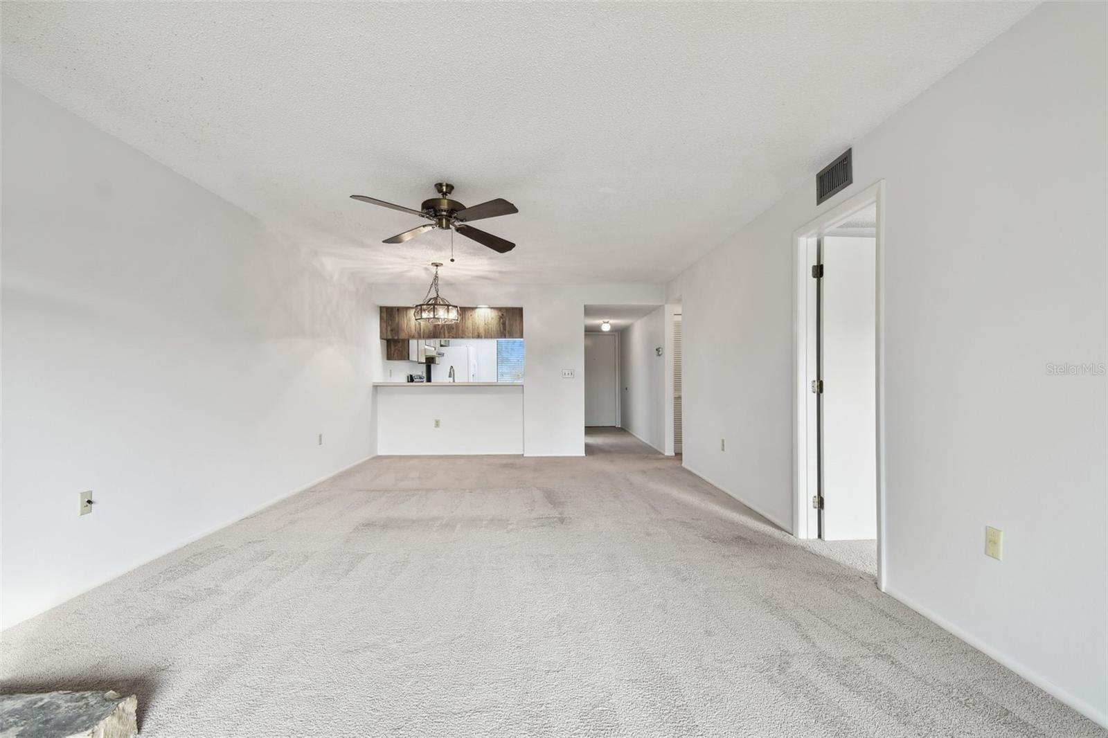 130 LAKEVIEW WAY #130, OLDSMAR, FL, 34677